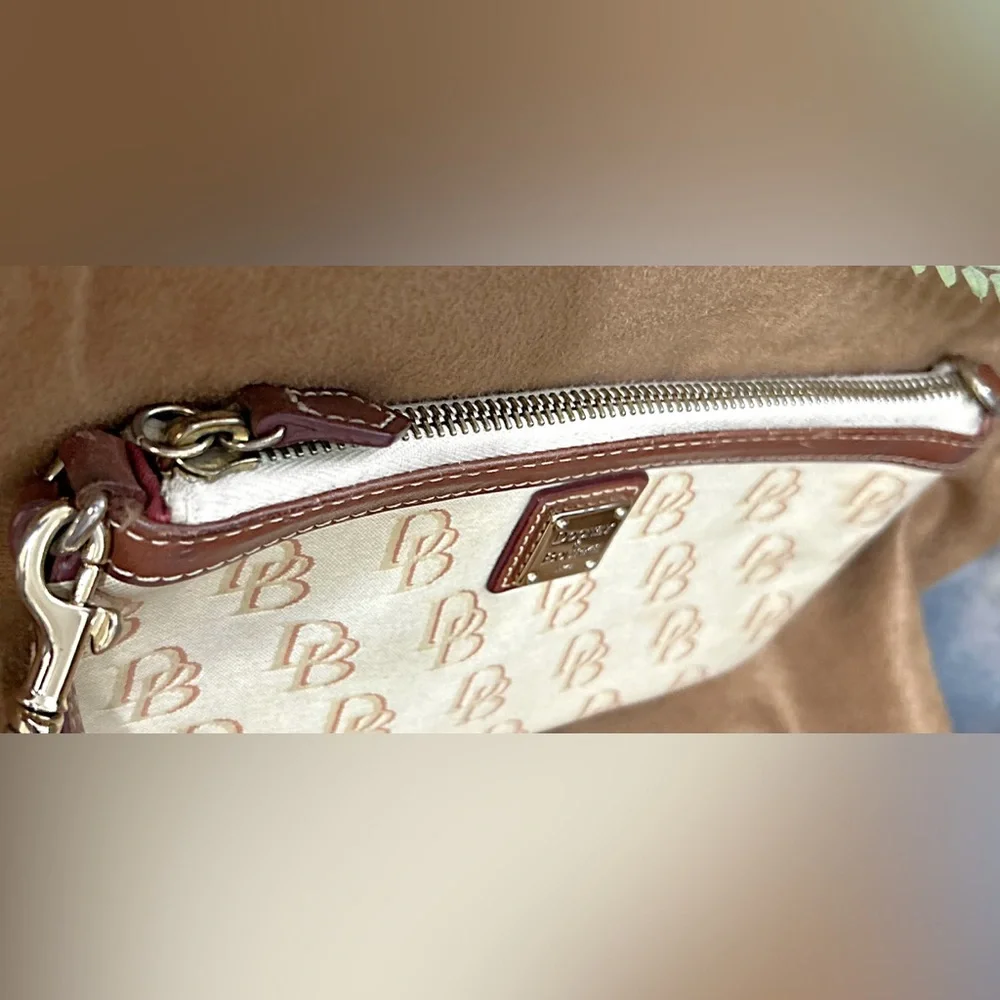 Dooney & Bourke Beige Monogram Wristlet with Brown Trim - Picture 6 of 15